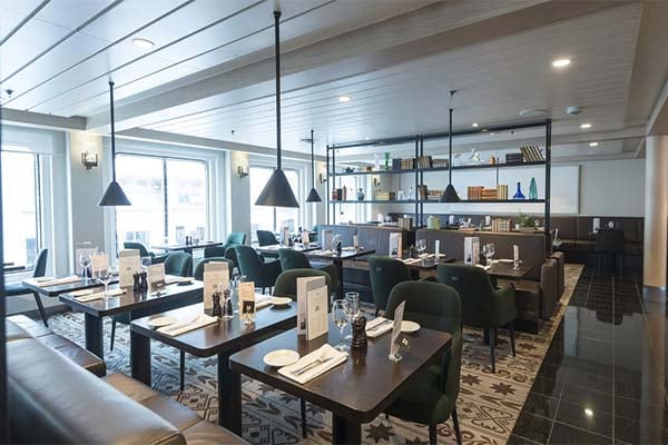 Panorama_Bar.jpg